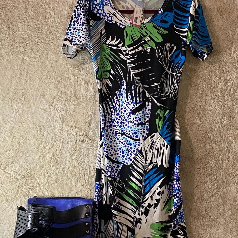 Multi color back out dress